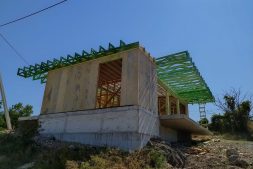 Строительство дома в стиле HI TECH из СИП панелей в Севастополе